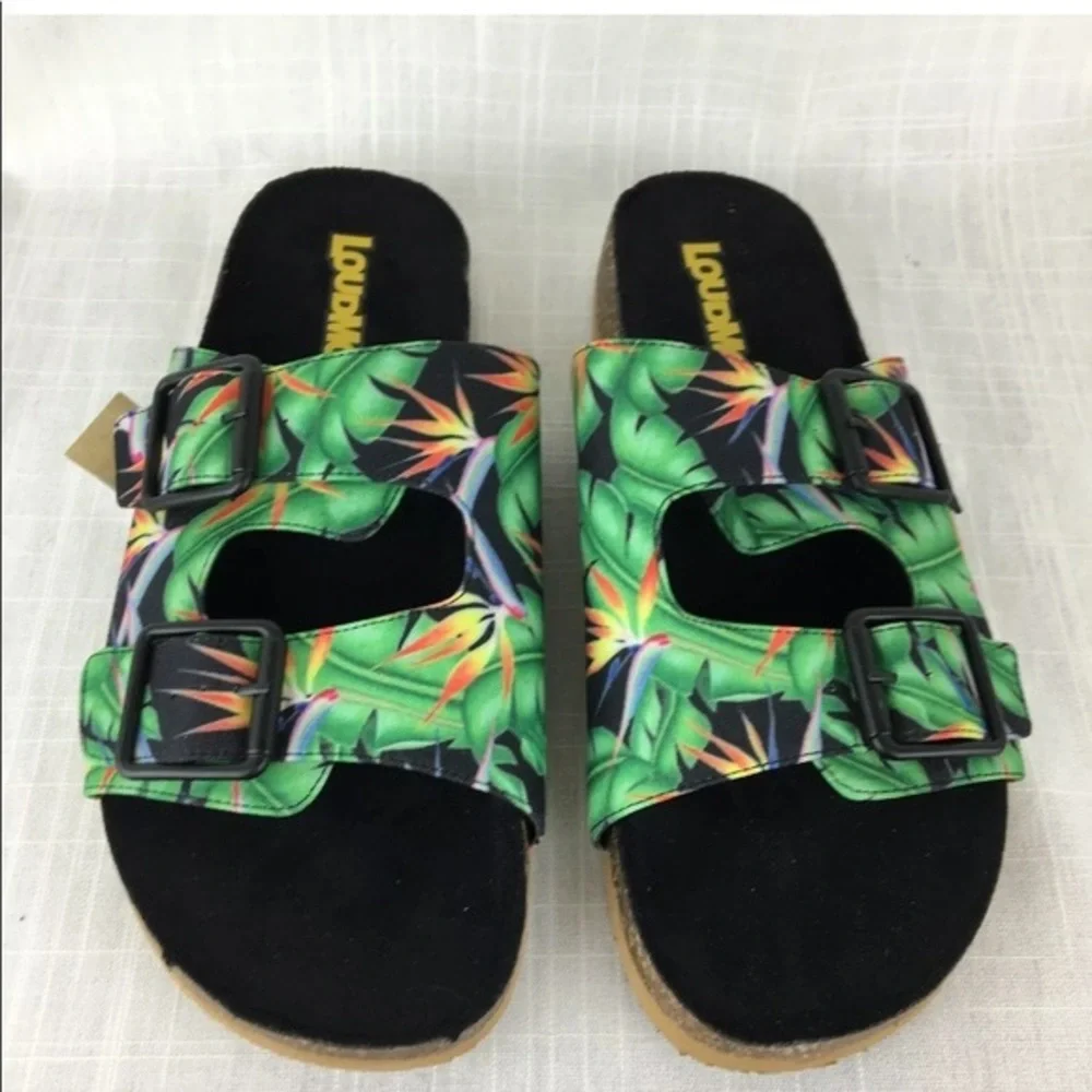 Loudmouth look tropical style